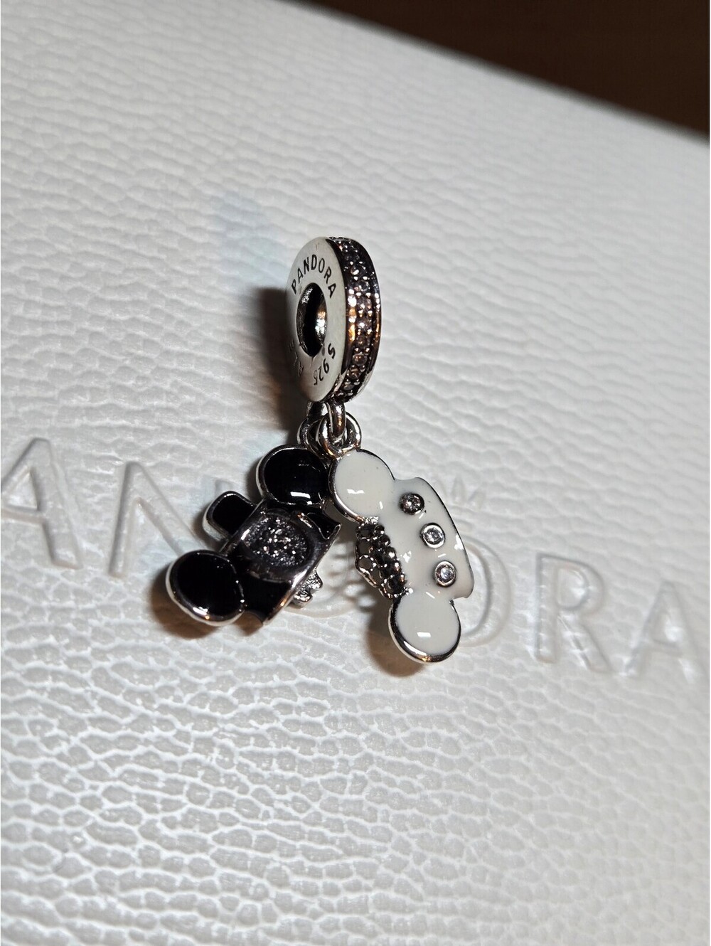 Pandora charm disney mickey kinnie bride groom